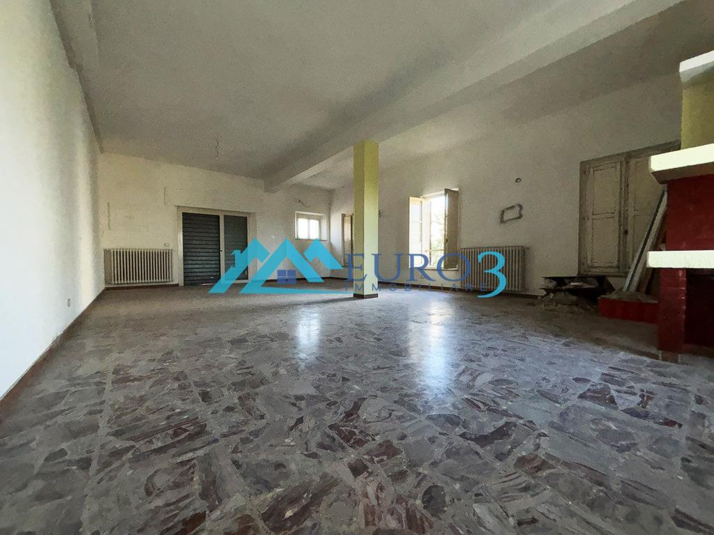 3886 - CASA SINGOLA - VENDITA - € 189000 - MONSAMPOLO DEL TRONTO