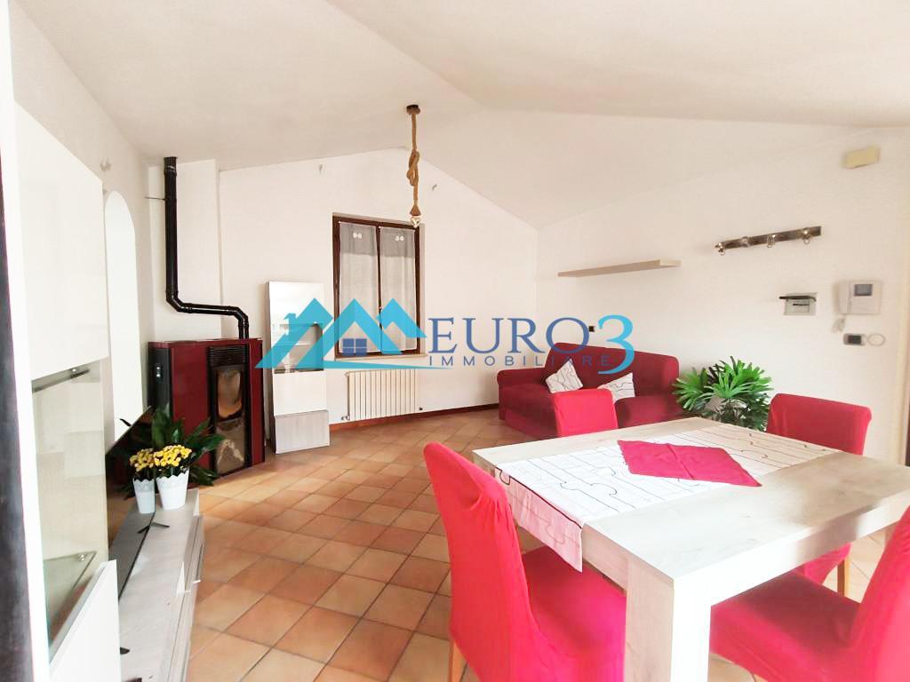 3887 - APPARTAMENTO - AFFITTO - € 580 - ASCOLI PICENO CENTRO