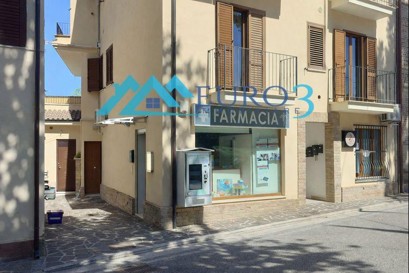 <span class='testorotoimmob'>3904 - COMMERCIAL PREMISES - SALE - MONTEDINOVE</span>
