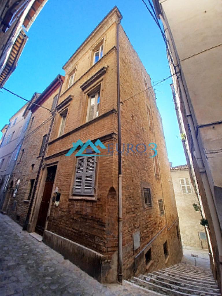 <span class='testorotoimmob'>3907 - DETACHED HOUSE - SALE - OFFIDA</span>