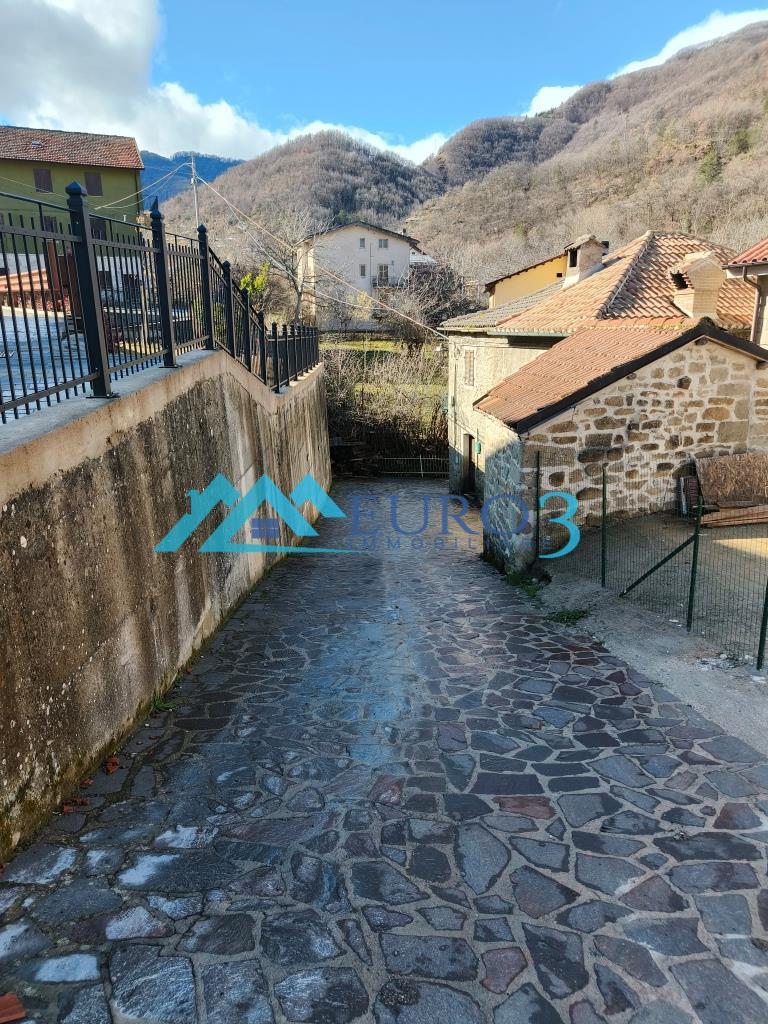 3919 CASA CIELO-TERRA VENDITA MONTEGALLO2