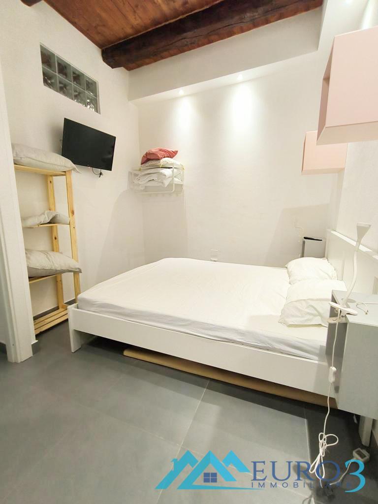 3922 MONOLOCALE VENDITA ASCOLI PICENO6