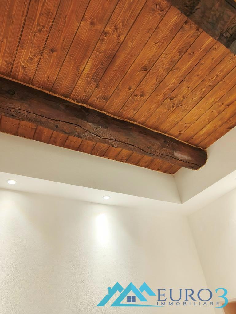 3922 MONOLOCALE VENDITA ASCOLI PICENO7