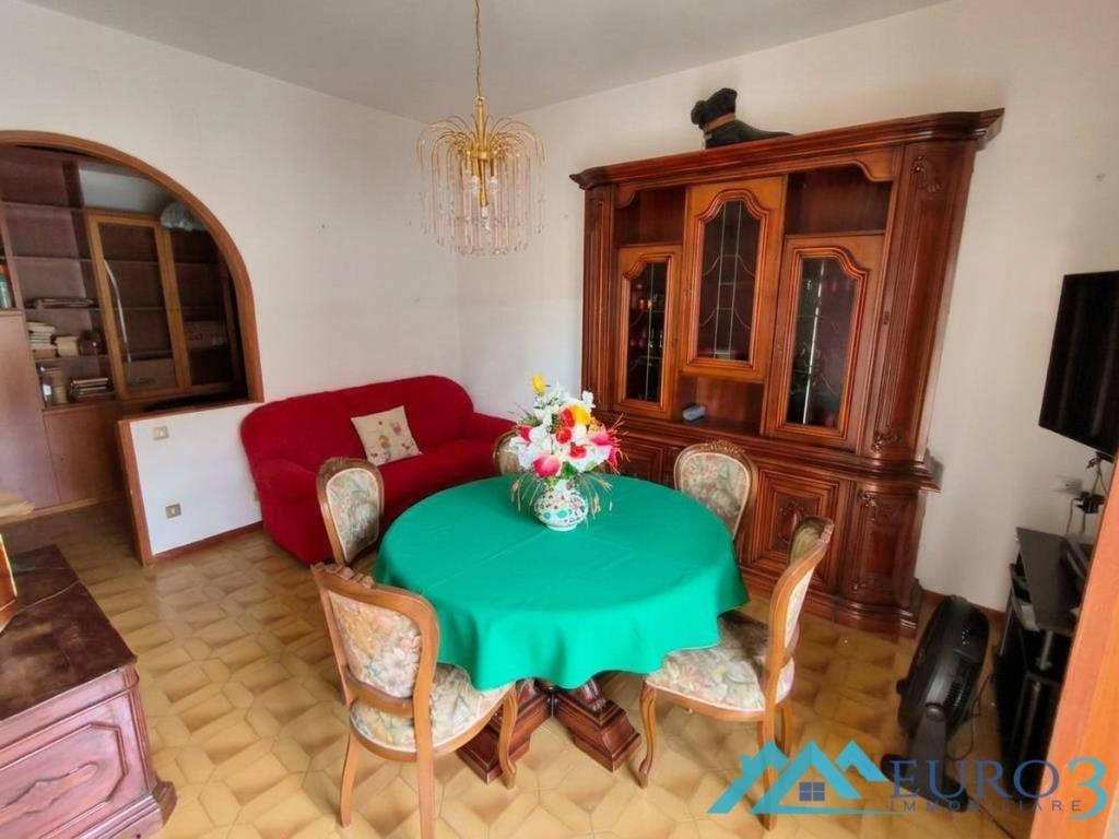 <span class='testorotoimmob'>3924 - APARTMENT - SALE - ASCOLI PICENO PORTA MAGGIORE</span>