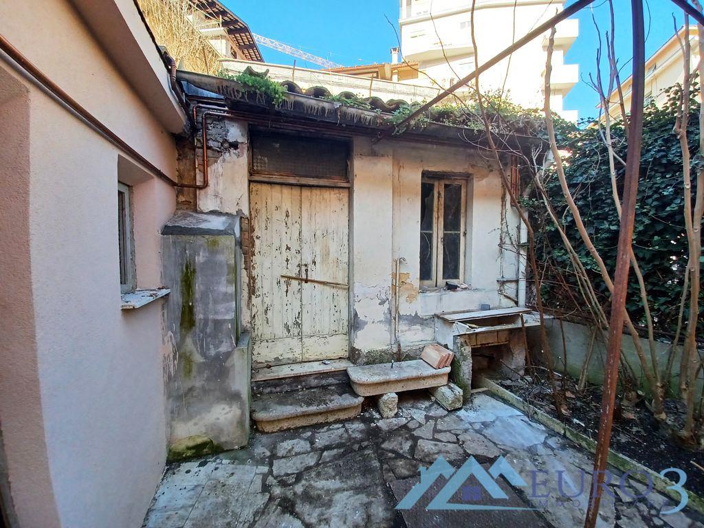 3925 CASA CIELO-TERRA VENDITA ASCOLI PICENO21