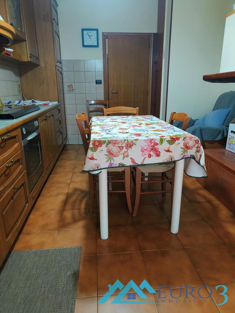 3928 APPARTAMENTO VENDITA MALTIGNANO9