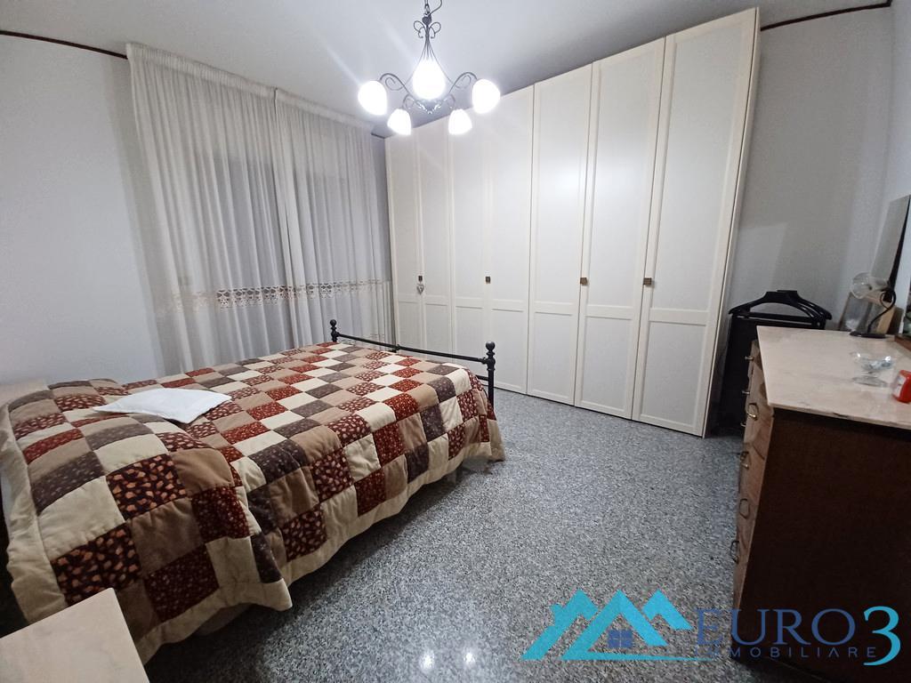 3929 APPARTAMENTO VENDITA CASTORANO9