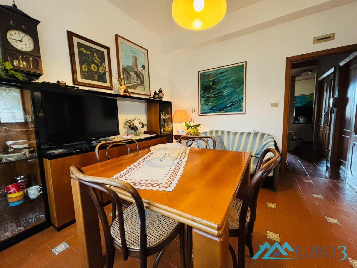 3930 VILLA VENDITA ASCOLI PICENO25