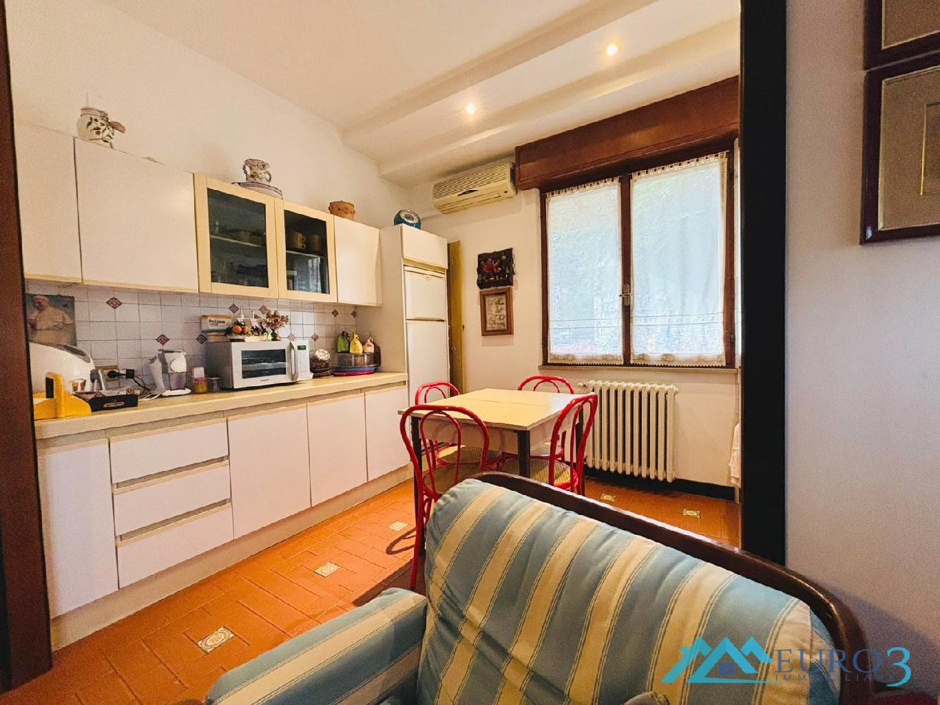 3930 VILLA VENDITA ASCOLI PICENO27