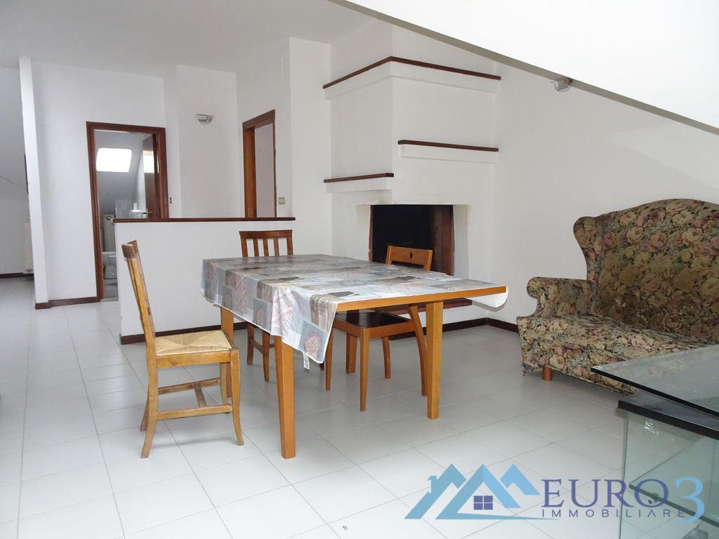 3931 APPARTAMENTO VENDITA APPIGNANO DEL TRONTO2