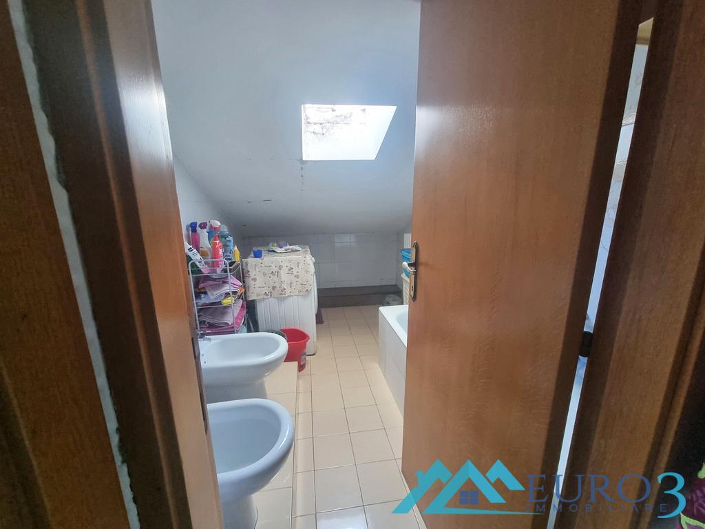 3934 APPARTAMENTO VENDITA CASTORANO7