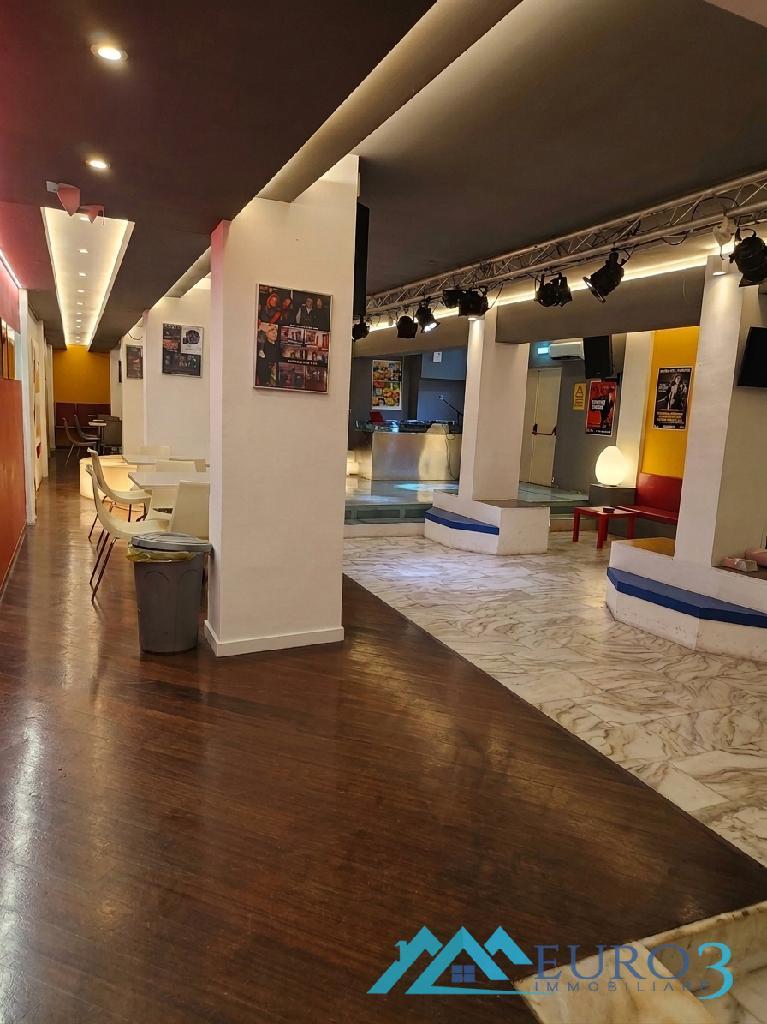 <span class='testorotoimmob'>3939 - COMMERCIAL PREMISES - SALE - ASCOLI PICENO CENTER</span>