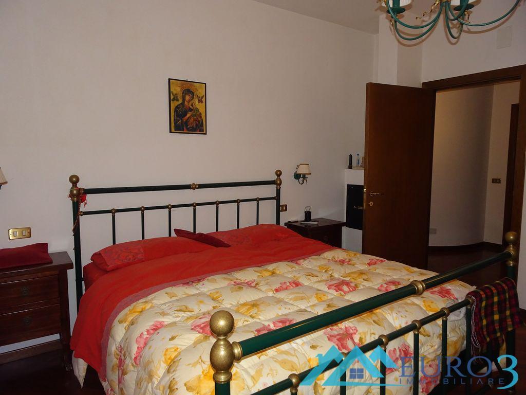 3948 VILLA A SCHIERA VENDITA ASCOLI PICENO16