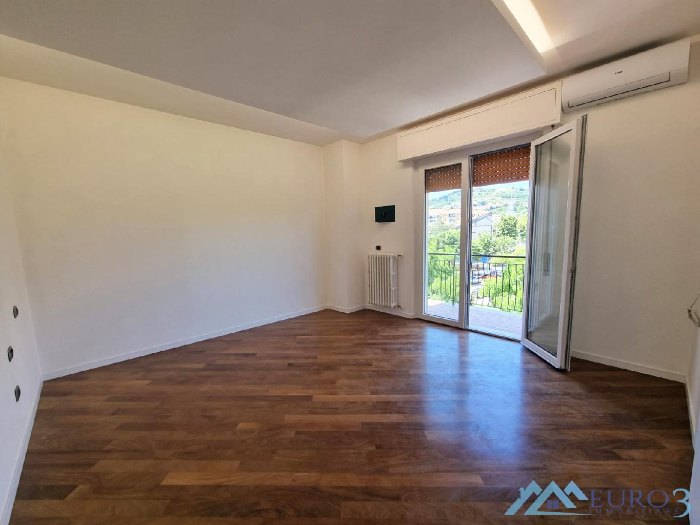 3955 APPARTAMENTO VENDITA SAN BENEDETTO DEL TRONTO11