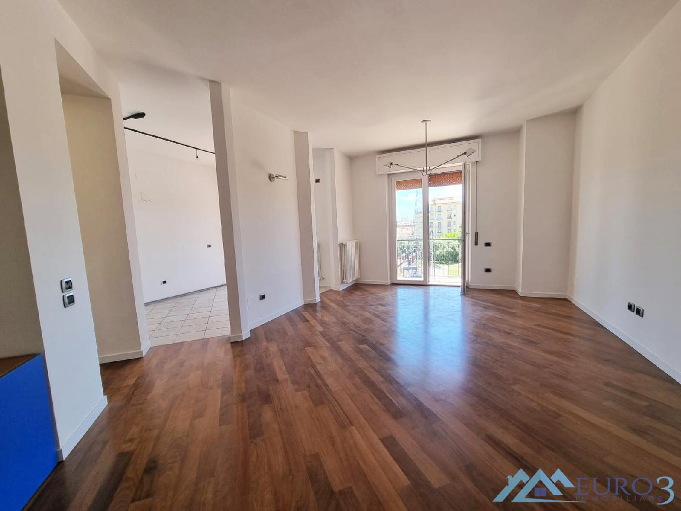 3955 APPARTAMENTO VENDITA SAN BENEDETTO DEL TRONTO4