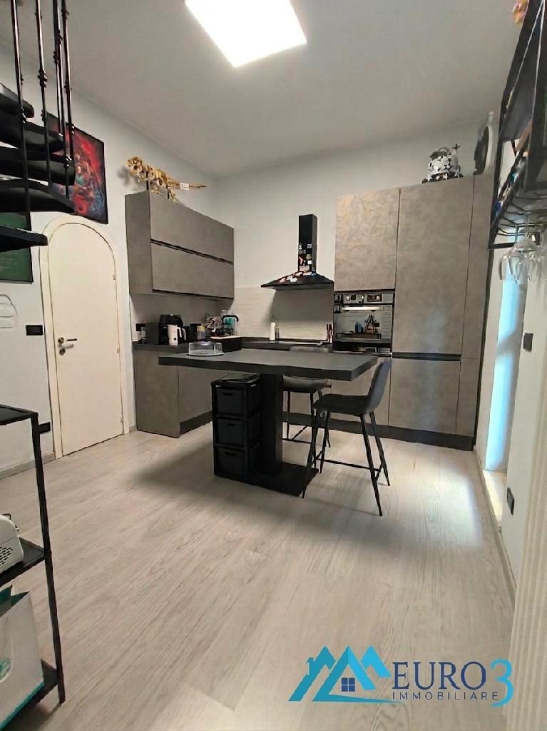 <span class='testorotoimmob'>3964 - APARTMENT - SALE - ASCOLI PICENO FIELD PARIGNE</span>