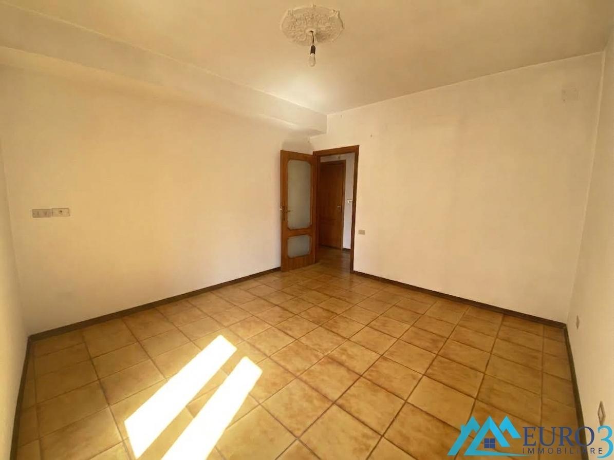 3965 APPARTAMENTO VENDITA ASCOLI PICENO9